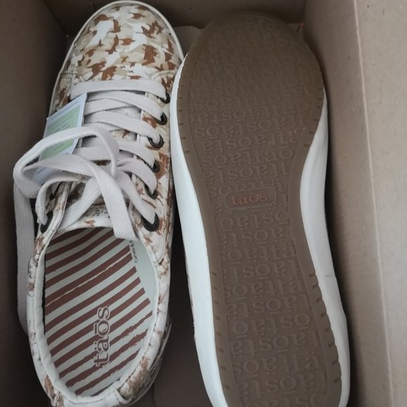 Taos Star Sneaker Shoes Size US 9 - Picture 2 of 3